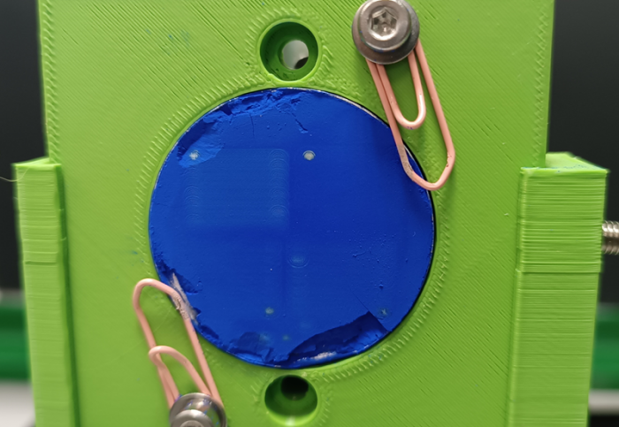 Irradiation of Ultramarine blue laser NdYAG 1064nm